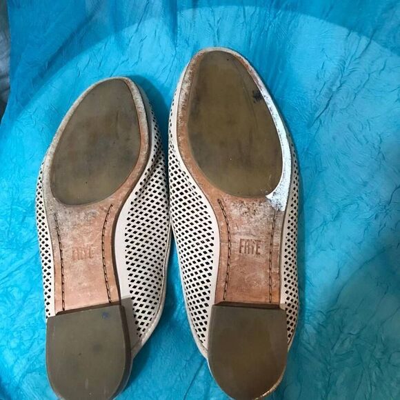 Frye Gwen Perforated Leather Flat Mules Size 7 - Picture 6 of 9